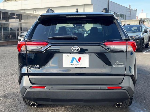 TOYOTA RAV4 4WD 2024