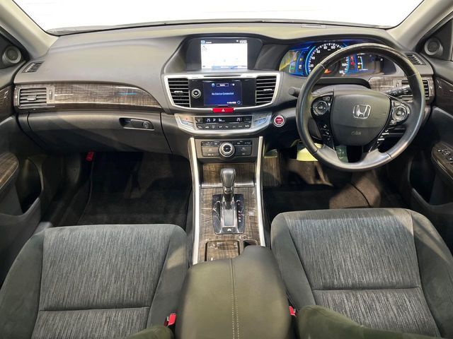 HONDA ACCORD HYBRID 2015