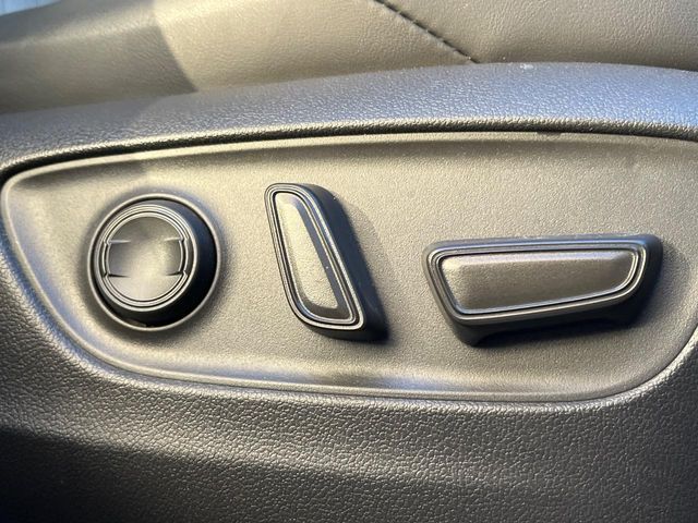 TOYOTA HARRIER 2WD 2023