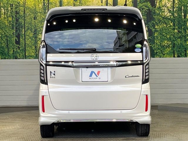 HONDA N BOX CUSTOM 2021