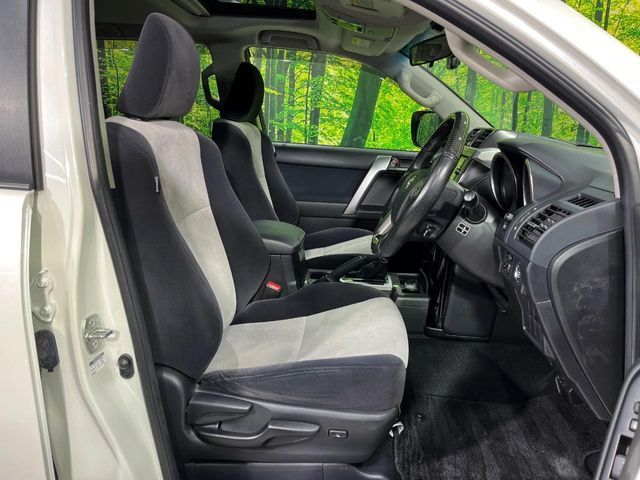 TOYOTA LANDCRUISER PRADO 2015