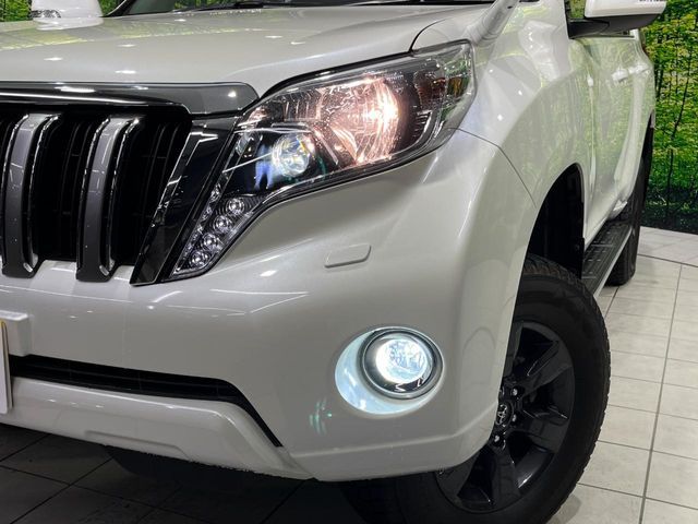 TOYOTA LANDCRUISER PRADO 2015