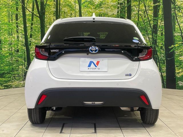 TOYOTA YARIS HYBRID 2020