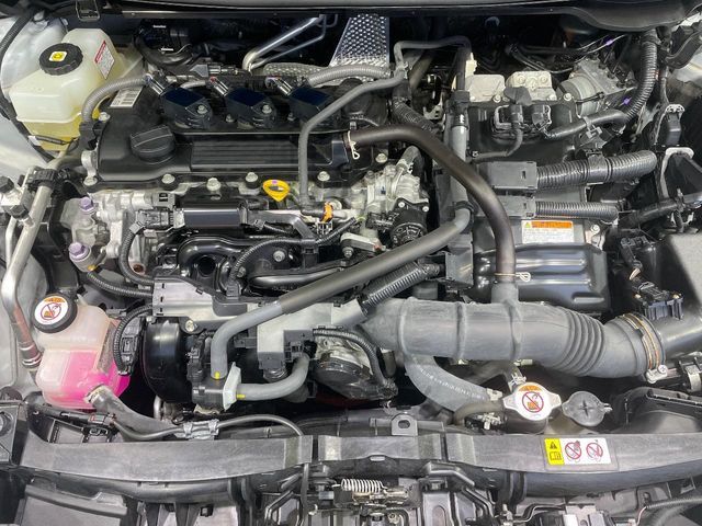 TOYOTA YARIS HYBRID 2020