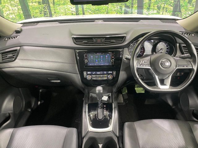 NISSAN X-TRAIL 2WD 2017