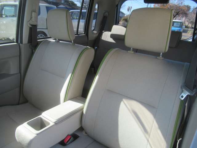 DAIHATSU MOVE CONTE 2014