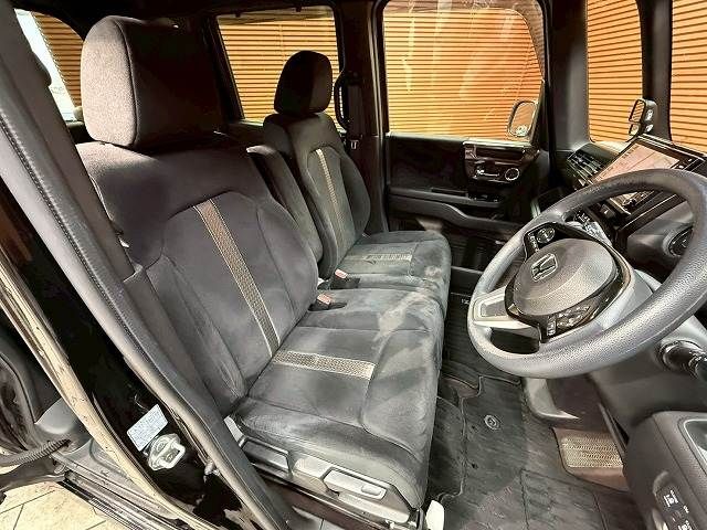 HONDA N BOX CUSTOM 2019