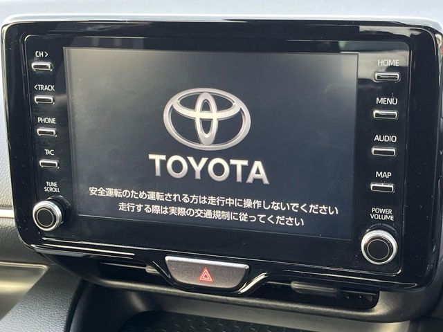 TOYOTA YARIS HYBRID 2021