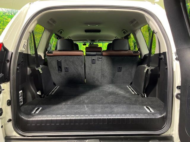 TOYOTA LANDCRUISER PRADO 2017