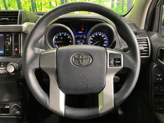 TOYOTA LANDCRUISER PRADO 2017