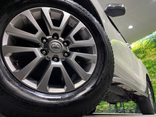 TOYOTA LANDCRUISER PRADO 2017