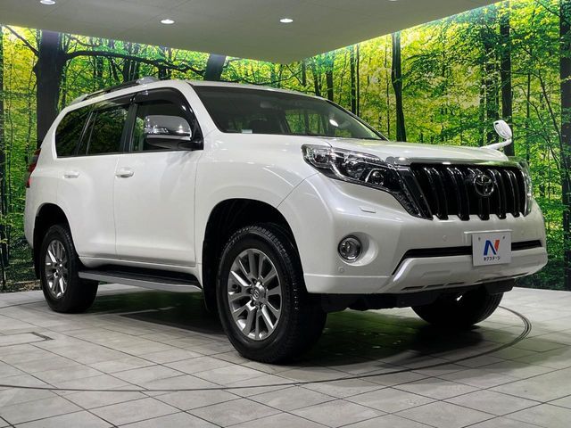 TOYOTA LANDCRUISER PRADO 2017