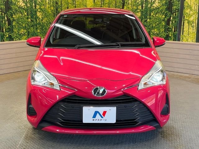 TOYOTA VITZ 2019