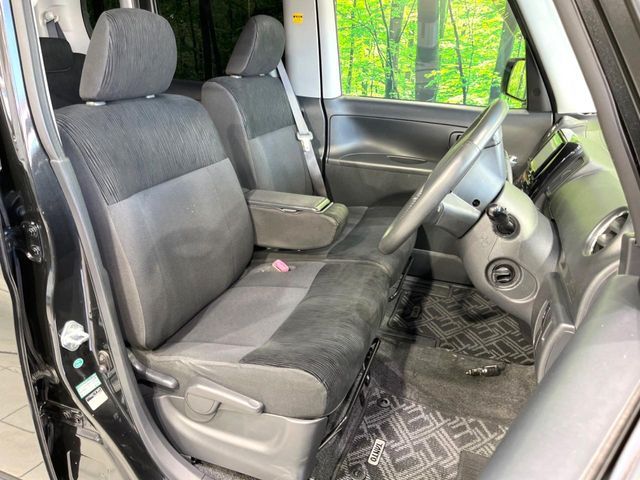 DAIHATSU TANTO CUSTOM 2011