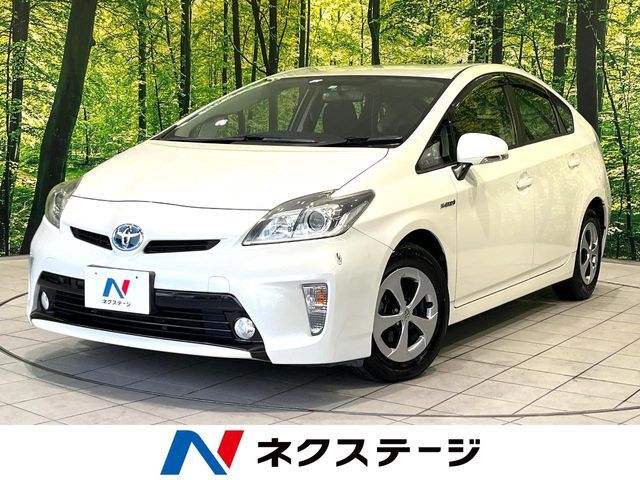 TOYOTA PRIUS 2012