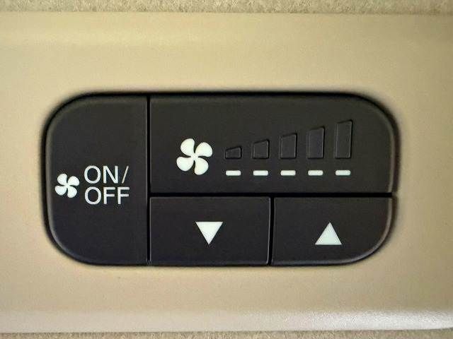 HONDA FREED e:HEV 2025