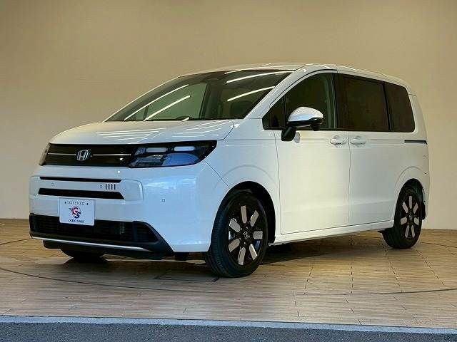 HONDA FREED e:HEV 2025