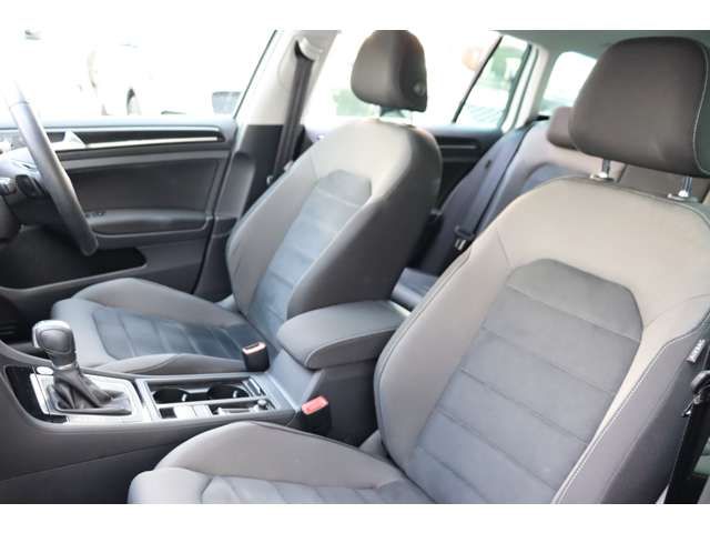 VOLKSWAGEN VOLKSWAGEN GOLF VARIANT 2018