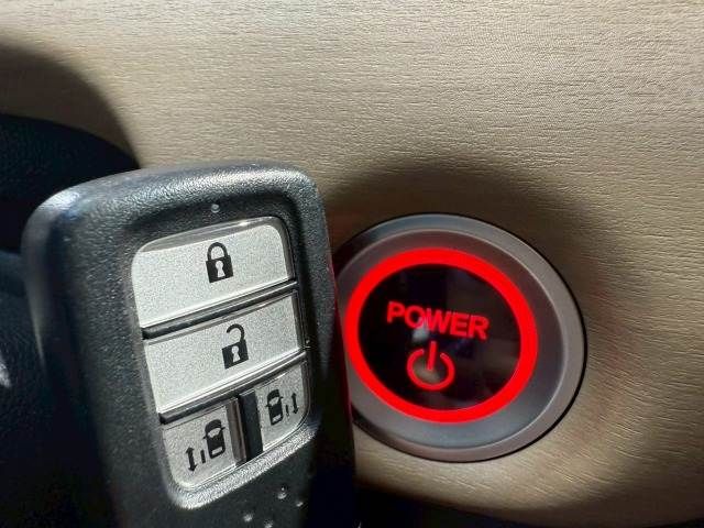 HONDA FREED HYBRID 2018