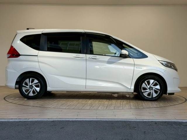 HONDA FREED HYBRID 2018