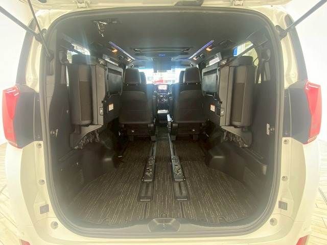 TOYOTA ALPHARD 2020