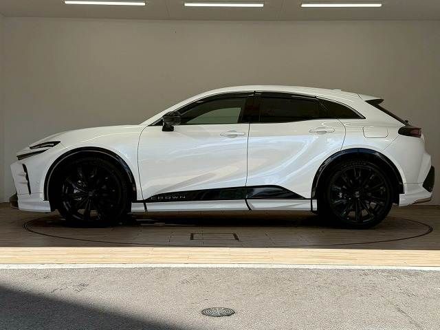 TOYOTA CROWN SPORT 2024