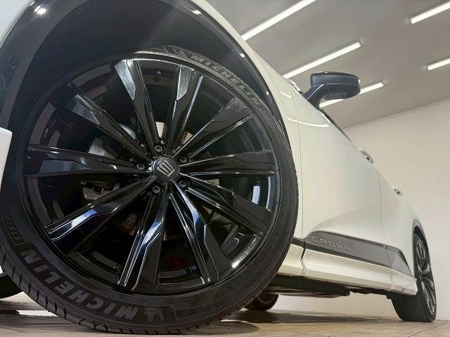 TOYOTA CROWN SPORT 2024