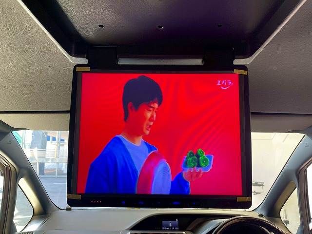 TOYOTA ESQUIRE HYBRID 2018