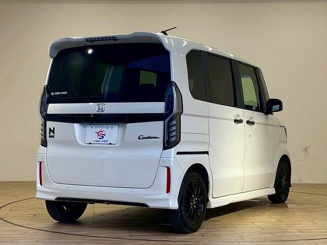 HONDA N BOX CUSTOM 2023