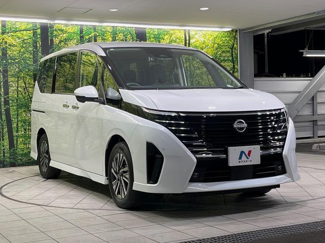 NISSAN SERENA  WG 2023