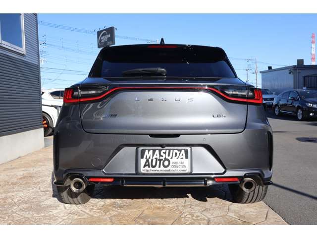 TOYOTA LEXUS LBX 2025