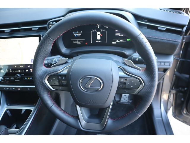 TOYOTA LEXUS LBX 2025