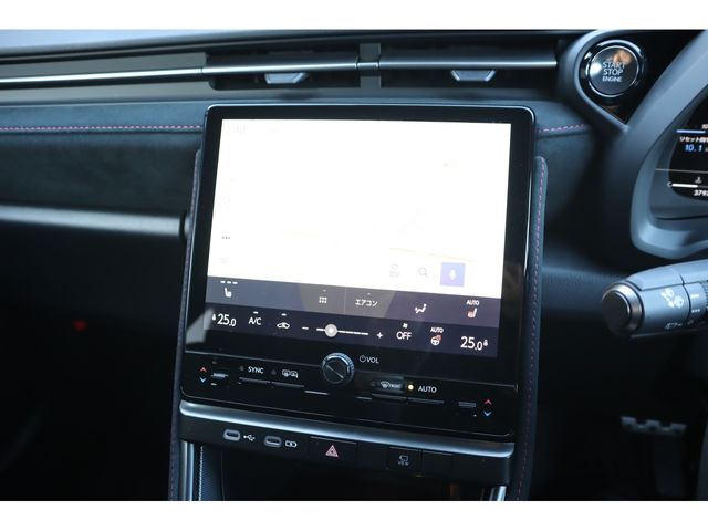 TOYOTA LEXUS LBX 2025