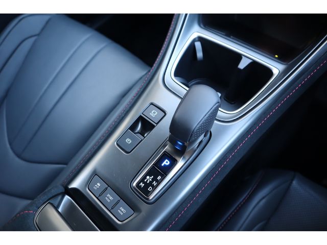 TOYOTA LEXUS LBX 2025