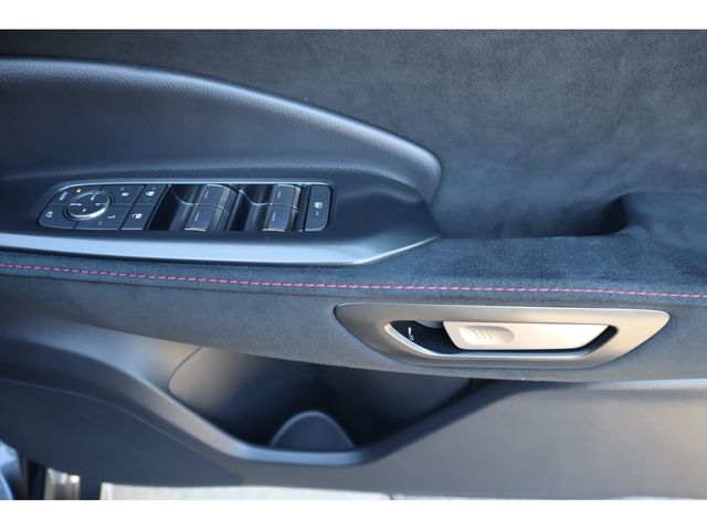 TOYOTA LEXUS LBX 2025