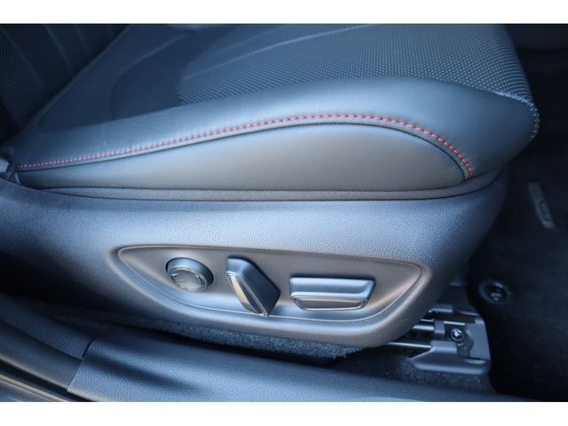 TOYOTA LEXUS LBX 2025