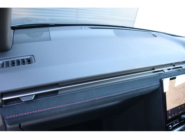 TOYOTA LEXUS LBX 2025