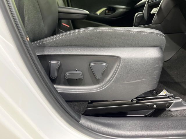 TOYOTA YARIS CROSS HYBRID 2025