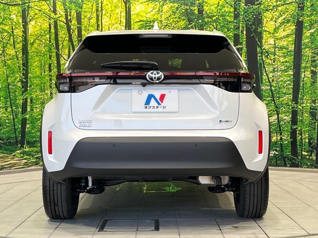 TOYOTA YARIS CROSS HYBRID 2025