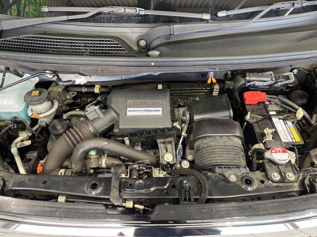 HONDA N BOX CUSTOM 2020