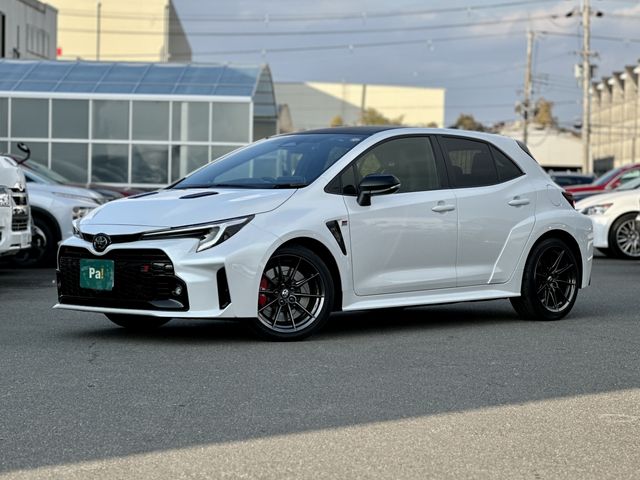 TOYOTA GR COROLLA 2024