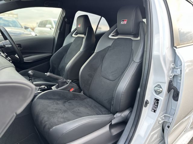 TOYOTA GR COROLLA 2024