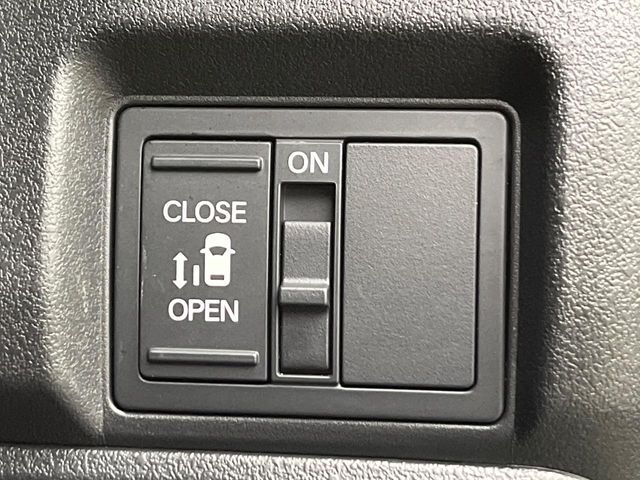 HONDA N BOX CUSTOM 2024