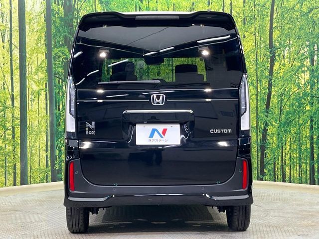 HONDA N BOX CUSTOM 2024