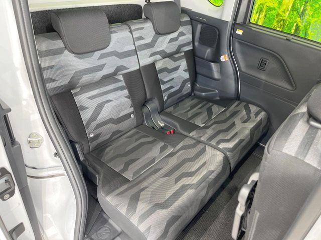 DAIHATSU TANTO FAN CROSS 2022