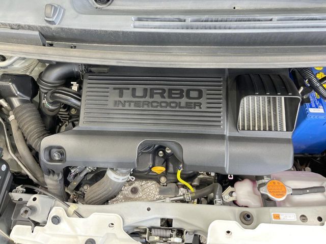 DAIHATSU MOVE CUSTOM 2016