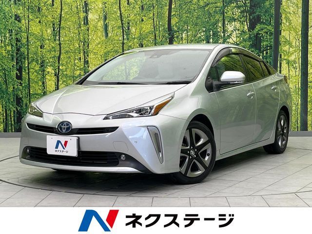 TOYOTA PRIUS 2021