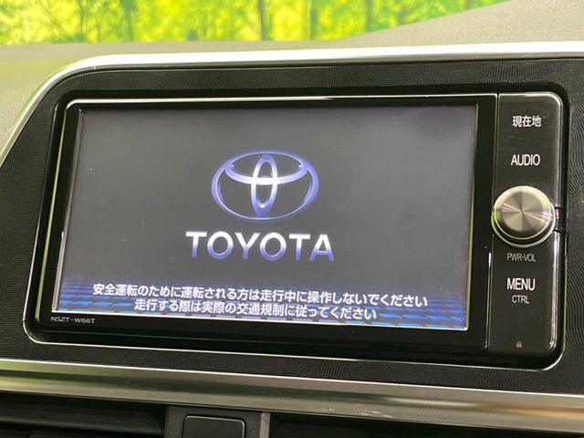 TOYOTA SIENTA HYBRID 2016