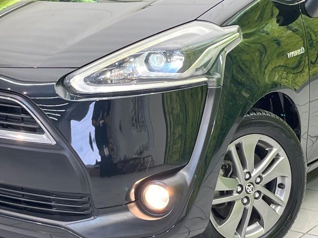 TOYOTA SIENTA HYBRID 2016