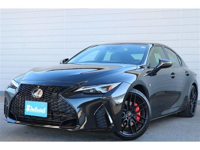 TOYOTA LEXUS IS300h 2023